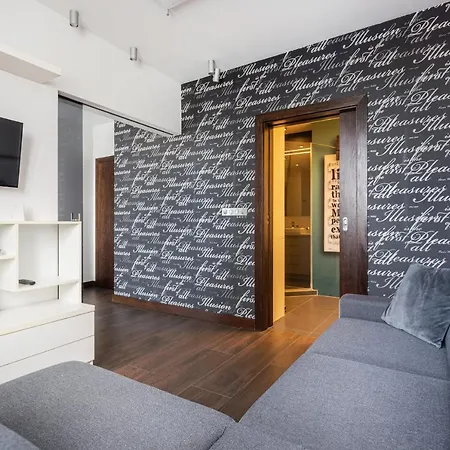 Elite Garbary Old Town Apartment