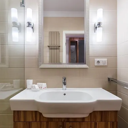 Apartment Elite Garbary Old Town Poznan