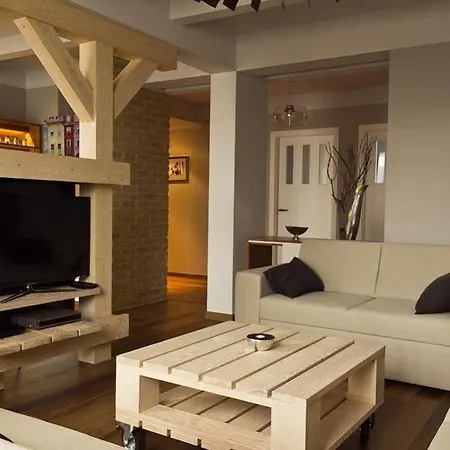 Elite Garbary Old Town Apartment
