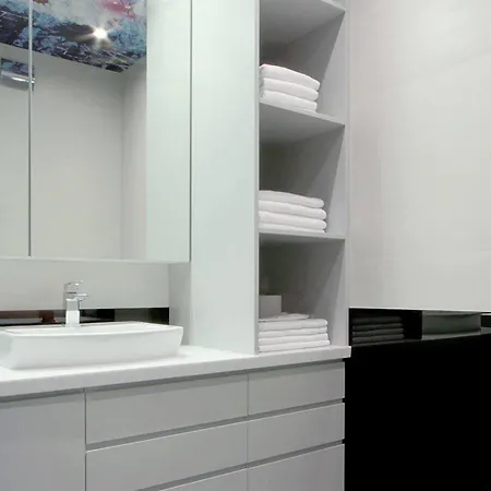 Elite Garbary Old Town Apartment Poznan